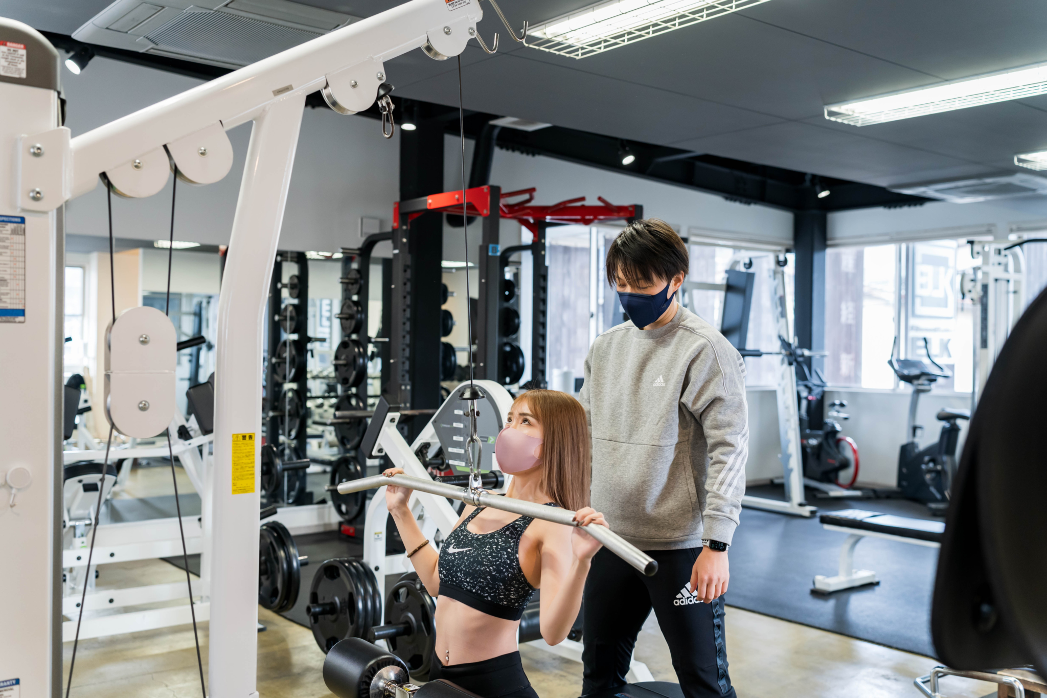 WHITE GYM-ホワイトジム